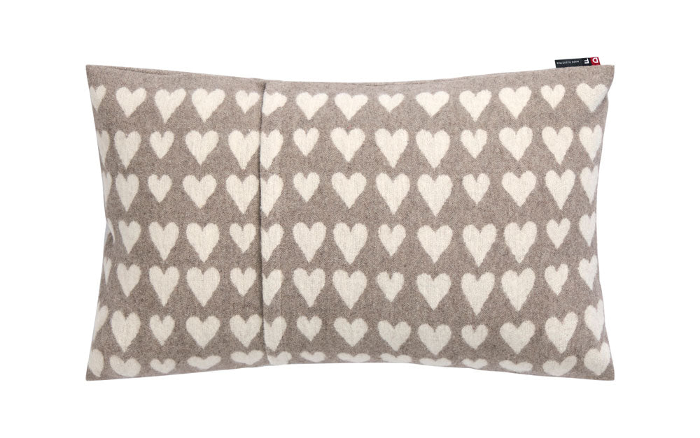 SILVRETTA cushion cover "hearts" in . Cushion Cover made by David Fussenegger , a family-run mill in Austria.